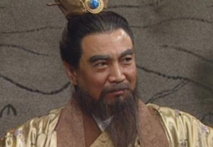 许褚：枭雄曹操的贴身保镖，膀大腰圆力气巨大无比