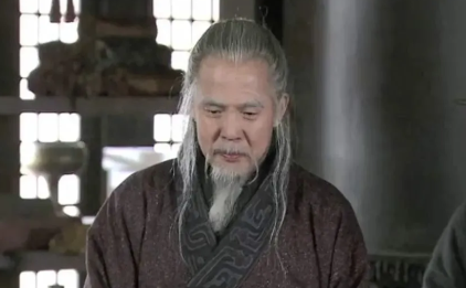 华歆和王朗舍弃东吴贤主投奔曹操，这是为何呢？