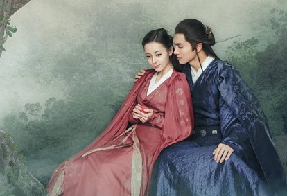 《三生三世枕上书》父神的战斗力怎么样？父神和东华帝君谁厉害？