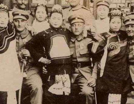八国联军攻进北京之后清朝后宫的妃子们为何能安然无恙