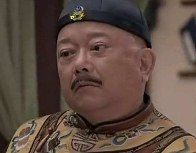 和珅为乾隆设置买卖街的货物是真的吗?
