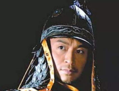 皇太极登基后，为什么要打压代善？原因是什么