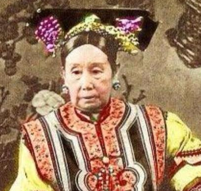 慈禧死后被孙殿英洗劫了墓室 慈禧的尸体最后去了哪里