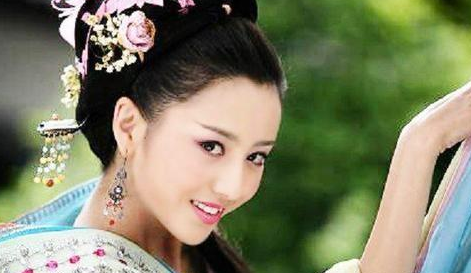赵飞燕和西汉的灭亡有什么关系？为什么都说赵飞燕加速了西汉的灭亡