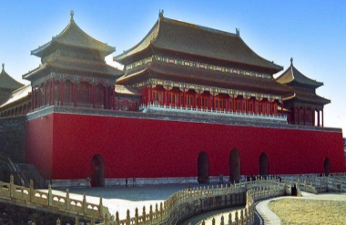 明朝的皇庄是如何进行管理的？管理人员又是由谁担任的？