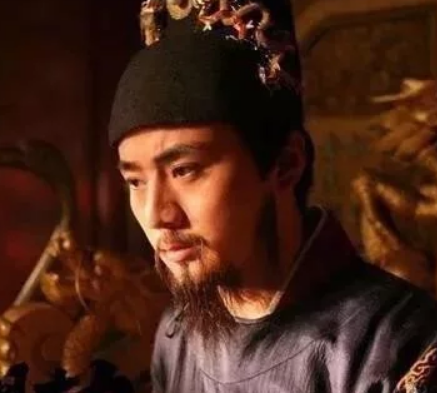 崇祯上吊死后被人葬入皇陵当中 这个人到底是谁