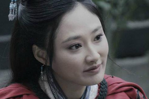 曹操花了多大的代价才将蔡文姬从匈奴左贤王处赎回？