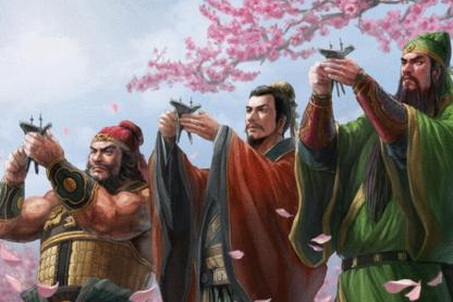 刘关张三人晚上都是睡在一起的 他们的老婆怎么办