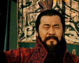 曹操是如何一步一步的成为与袁绍抗衡的最大军事集团的？