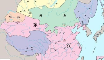 汉朝之所以分为东汉与西汉，是因为中间出现了怎样的断层？
