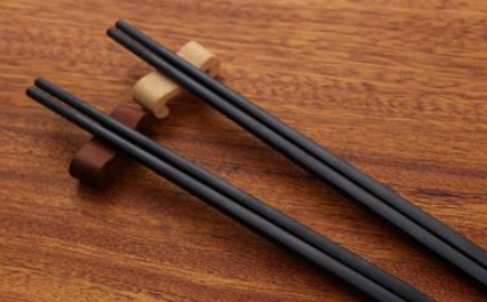 筷子是中国饮食文化的特色，它都有哪些历史呢？