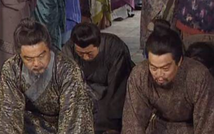 刘表去世之后，鲁肃为何要出使已被刘备占据的荆州？