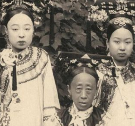 清朝皇帝在选秀的时候 八旗女子的颜值为何都那么丑