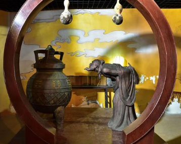 探索中国的炼丹文化，历史上最著名的炼丹者是谁？