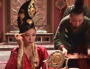 代妹出嫁的皇后贾南风，一生未孕，最后惨遭毒杀