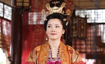 唐中宗李显被废后，他的皇后韦氏是如何对他的呢？