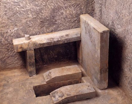 在没有卫生纸的古代 古人上厕所有用什么擦屁股