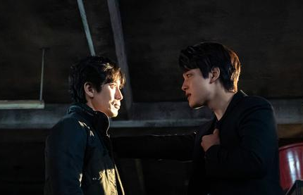 韩剧《怪物》单集首播，由吕珍九和申河均等演员主演
