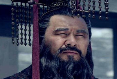 汉献帝一生可谓命运多舛，为何说他是汉朝最可悲的皇帝？