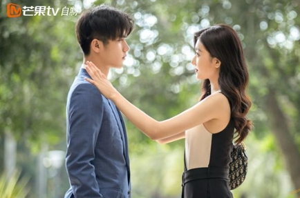 《不能恋爱的秘密》定档6月16日，刘奕畅展现霸总的反转魅力