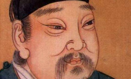柴荣成为后周的皇帝后，他如何让中原地区的经济慢慢恢复？