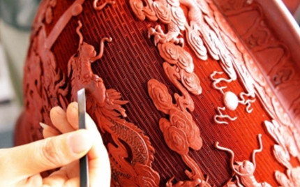 漆器是中国特有工艺美术之一，扬州漆器有多悠久的历史？