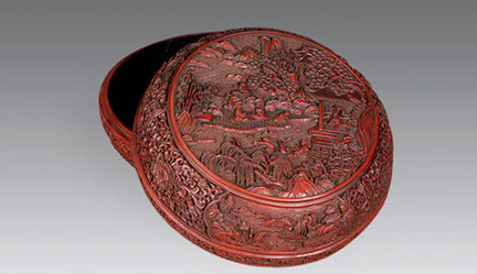 由于乾隆帝酷爱雕漆，清朝雕漆工艺得到怎样的发展？