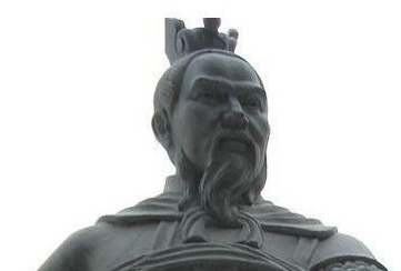 周勃身为汉朝的功臣，为什么频繁被打压呢？