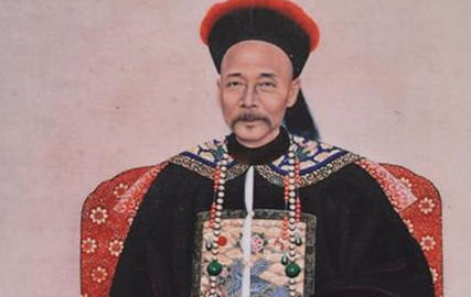 清朝有着独特的服饰标志，他们佩戴朝珠的讲究是怎么来的？