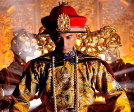 雍正上位后不应该先巩固皇权吗 雍正为何先要处死康熙的心腹