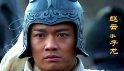 赵云在长坂坡救出了刘禅，为何刘备却对张飞更为重用？