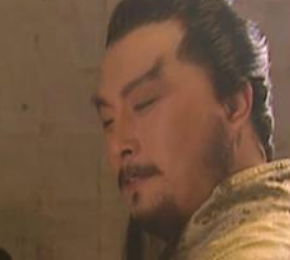 水浒传宋江能坐上梁山第一把交椅的位置是怎么做到的？