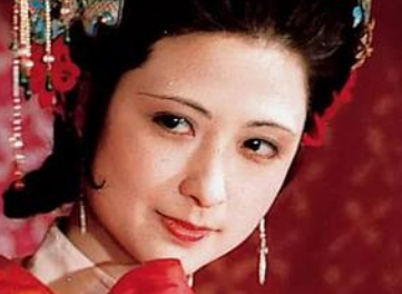 红楼梦中尤二姐过的最开心的时间都在花枝巷？