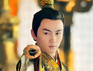 汉宣帝的一个错误决定导致西汉逐渐衰亡，他到底做了什么？