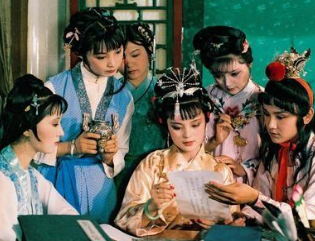 红楼梦中为何出现这么多的&ldquo;十二&rdquo;？有何寓意？