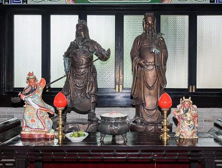 偃月刀出现时期是在宋朝 这刀怎么就成为关羽的武器了