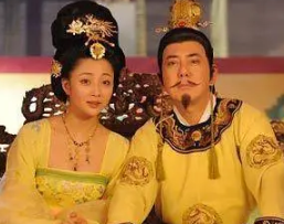 李一：唐玄宗李隆基第九子，年仅两岁便夭折