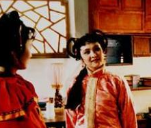 红楼梦中贾母是真的疼爱薛宝琴吗？这么做的用意是什么