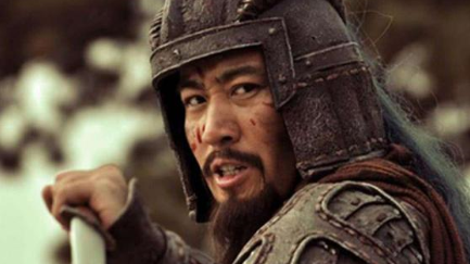 刘备和曹操这两人，哪些经历可以看出谁更厉害一些？