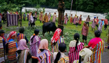 卡雀哇节是云南独龙族的年节，这个节日有什么传承价值？