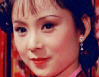 红楼梦中王夫人清查怡红院的背后，谁是告密者？