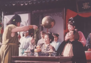 绿牡丹全传第二十六回：空山步月遇圣僧