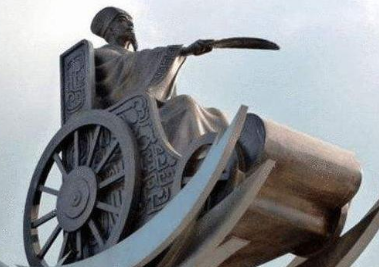 三国演义中，诸葛亮出场为何总是坐着轮椅？有什么特殊含义吗？