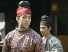 有哪些与李璘相关的轶事典故？他的一生存在哪些争议？