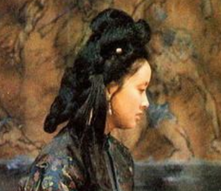 红楼梦中王熙凤是贾府中最笨的人？为何这么说