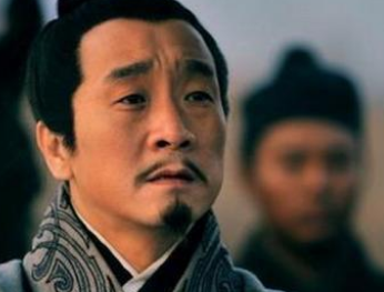 历史上刘备能成功夺取益州与张松有何关系？