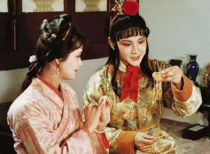 在贾宝玉看来，金玉良缘和木石前盟哪个更好？