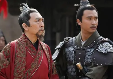 韩文侯在位时期，他是如何促进经济发展的？