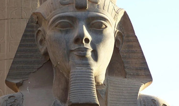 卡迭石战役埃及方的主导者是谁？能力如何？