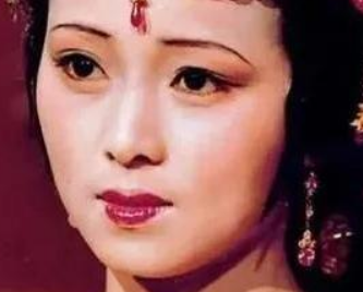 红楼梦中璜大奶奶来到宁国府后为何没有去找秦可卿说理？